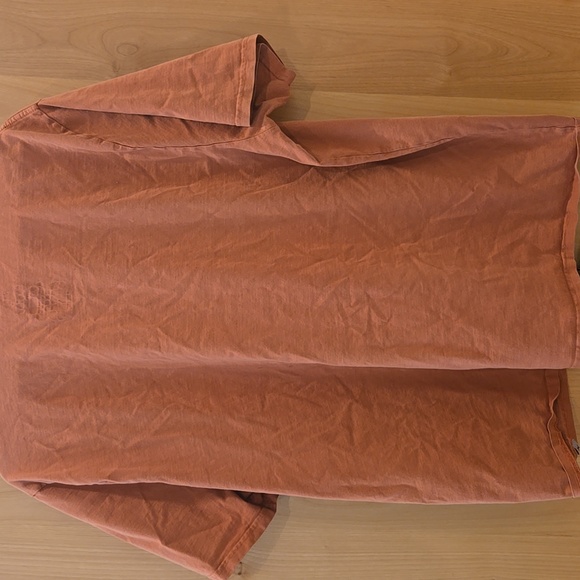 Hurley Men's Rust-Orange Short Sleeve Logo Tee, XL, Cotton Comfort, Surf Vibes - Picture 4 of 5
